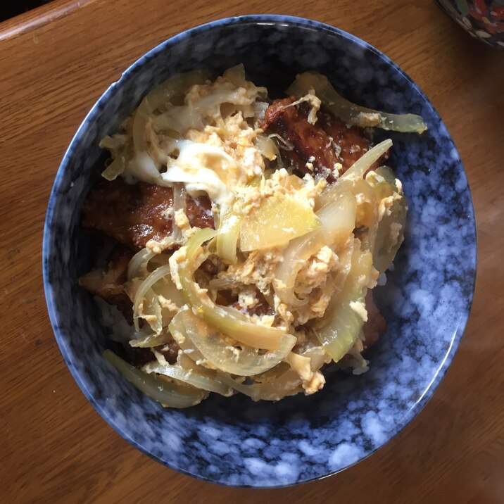 ヘルシーまぐろカツ丼